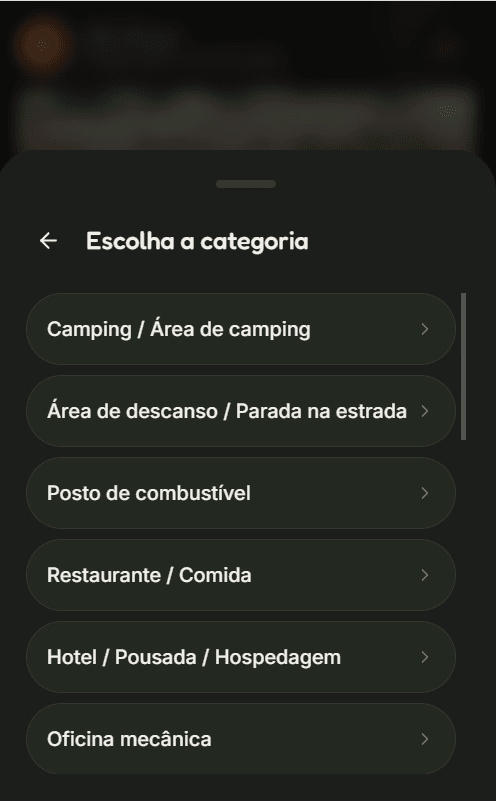 Tela 'Escolha a categoria' com opções: Camping, Área de descanso, Posto de combustível, Restaurante, Hotel, Oficina mecânica